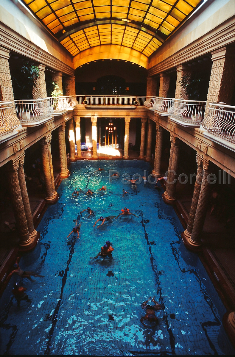 Gellert Thermal Baths, Budapest, Hungary
 (cod:Budapest 03)